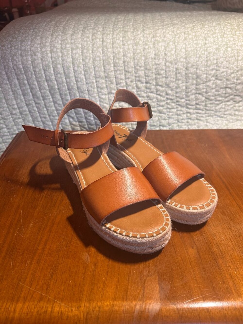Vintage 7 Eight Tan Leather Espadrille Platform Sandals Size 10